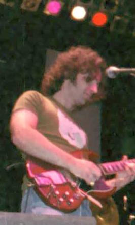 spgm/gal/Zappa plays Zappa/ZPZ9-3AMS.JPG